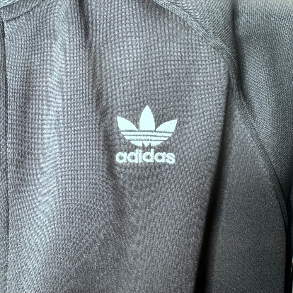 Adidas Men's Warm-Up Tricot Regular 3-Stripes Track Jacket, Black/White / L - Picture 6 of 6